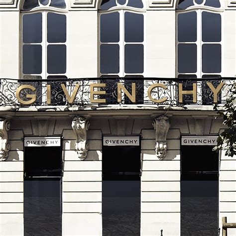 givenchy bicester email|Bicester Village .